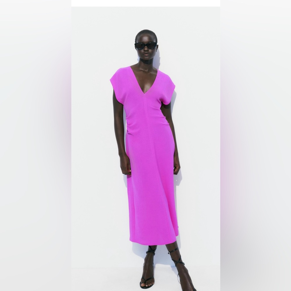 Elegant Pink Maxi Dress